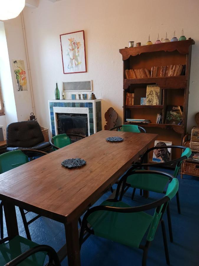 Gite Des Petites Ruelles : Familial Et Chaleureux Trôo Exteriör bild